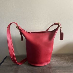Vintage Coach Helen’s Legacy Red